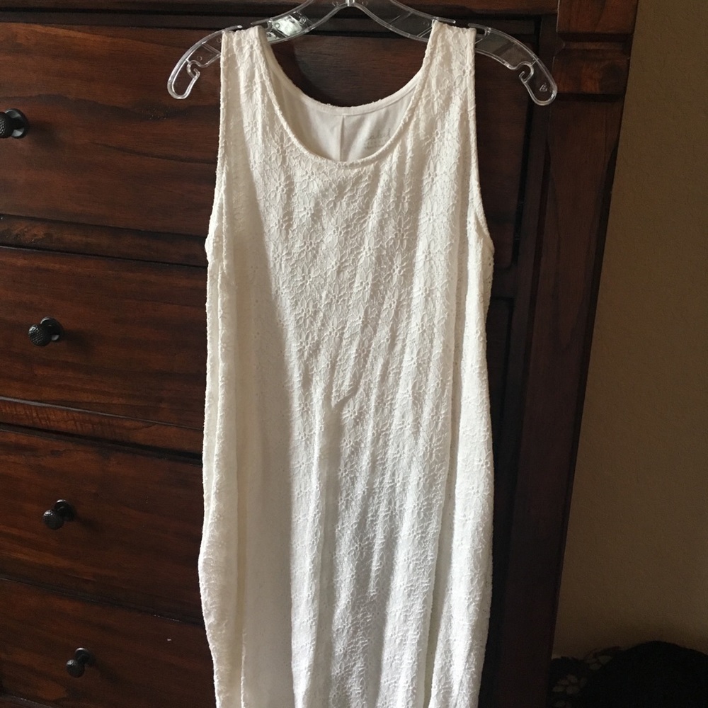 Ingrid & Isabel maternity dress